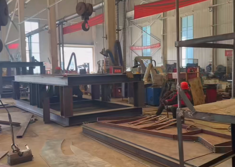 < 年后现状 >没有发货的团团转,只有紧锣密鼓的赶订单。